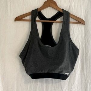 Avia Women’s Gray/Black  Sports Bra with removable Padding size XXXL 3X